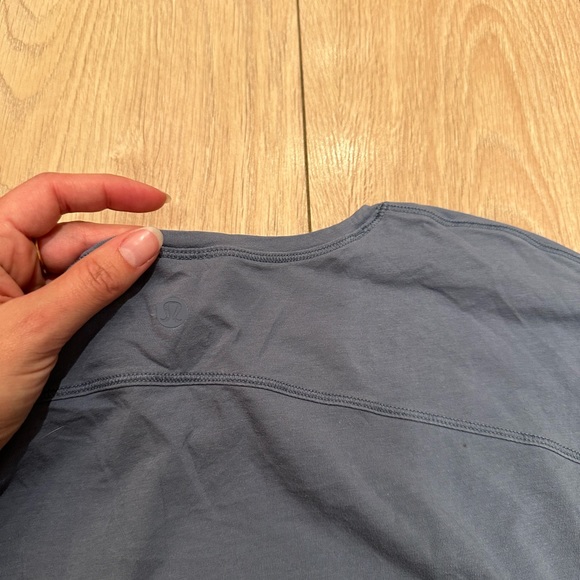 Lululemon long sleeve - Picture 7 of 7